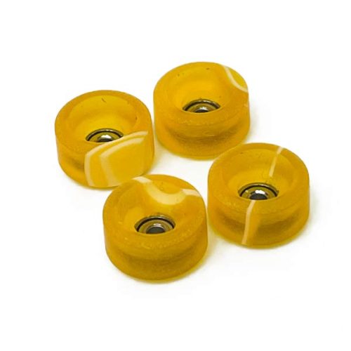 Fingerboard swirl wheels with bearings
