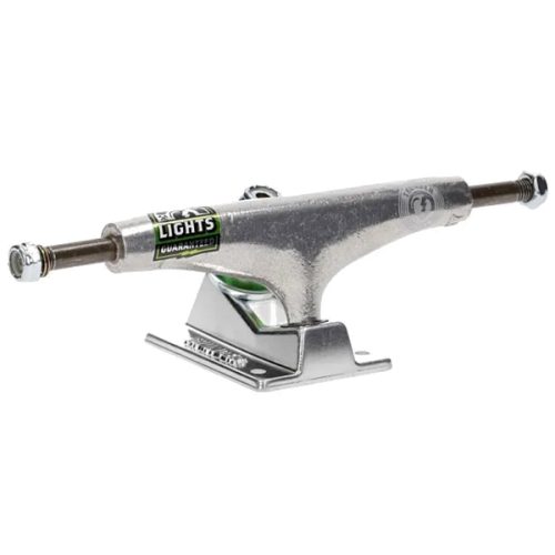 skateboard trucks