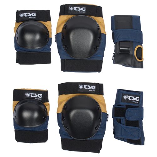 TSG Basic set. Förpackningen innehåller, - Knäskydd. - Armbågsskydd. - Handledsskydd.
