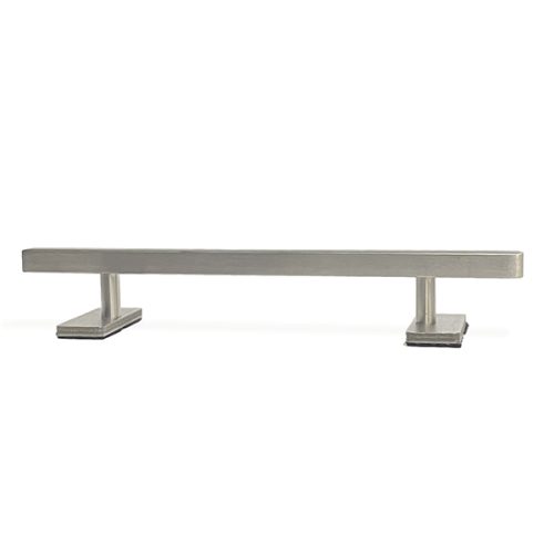 Fingerboard rail square