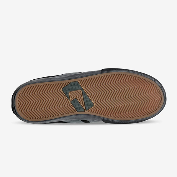 globe encore 2 black/night skateboard shoes